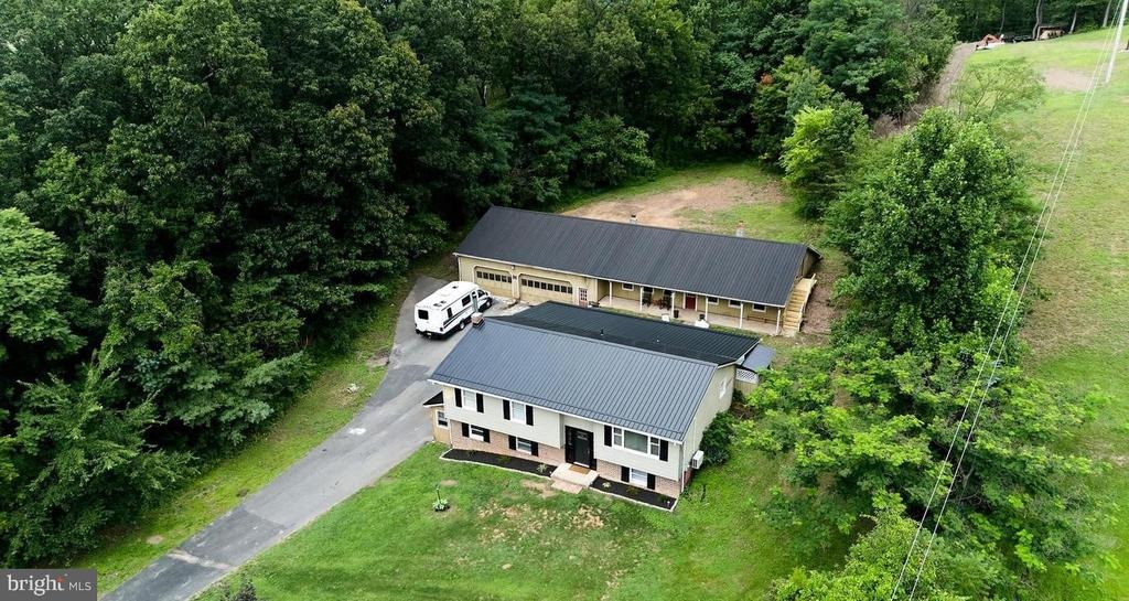 Bossinger Rd, Lewistown, PA 17044