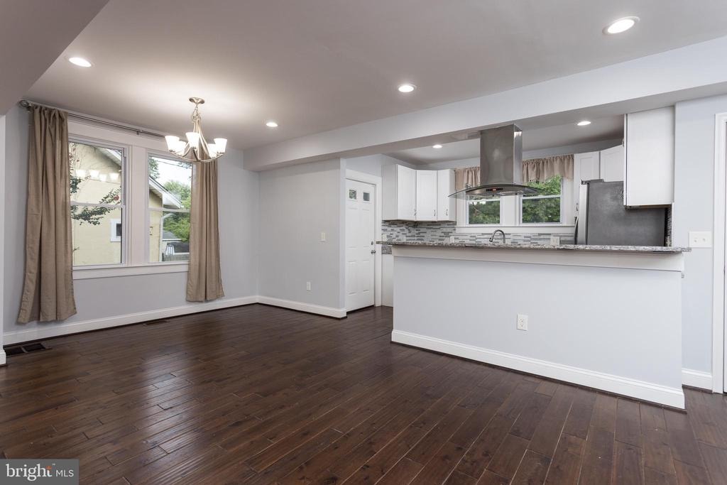 Elsrode Ave, Baltimore, MD 21214