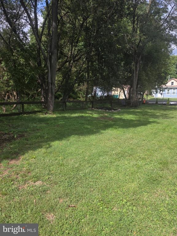 Venice Ave, Bristol, PA 19007 #1