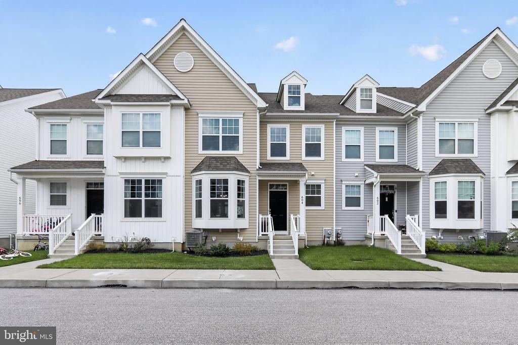 Albion Pl, Downingtown, PA 19335