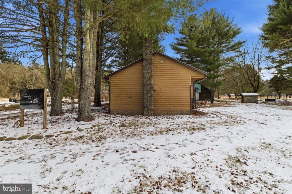 Colony Vlg, Cresco, PA 18326 #1