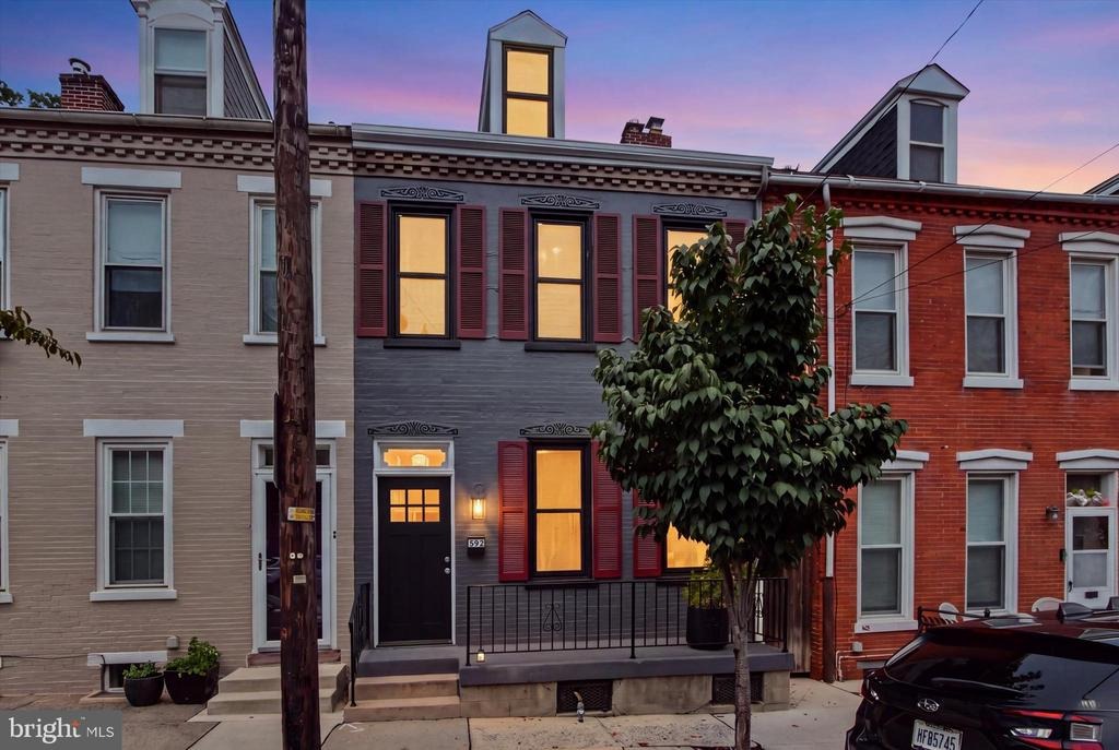 Chestnut St, Lancaster, PA 17602