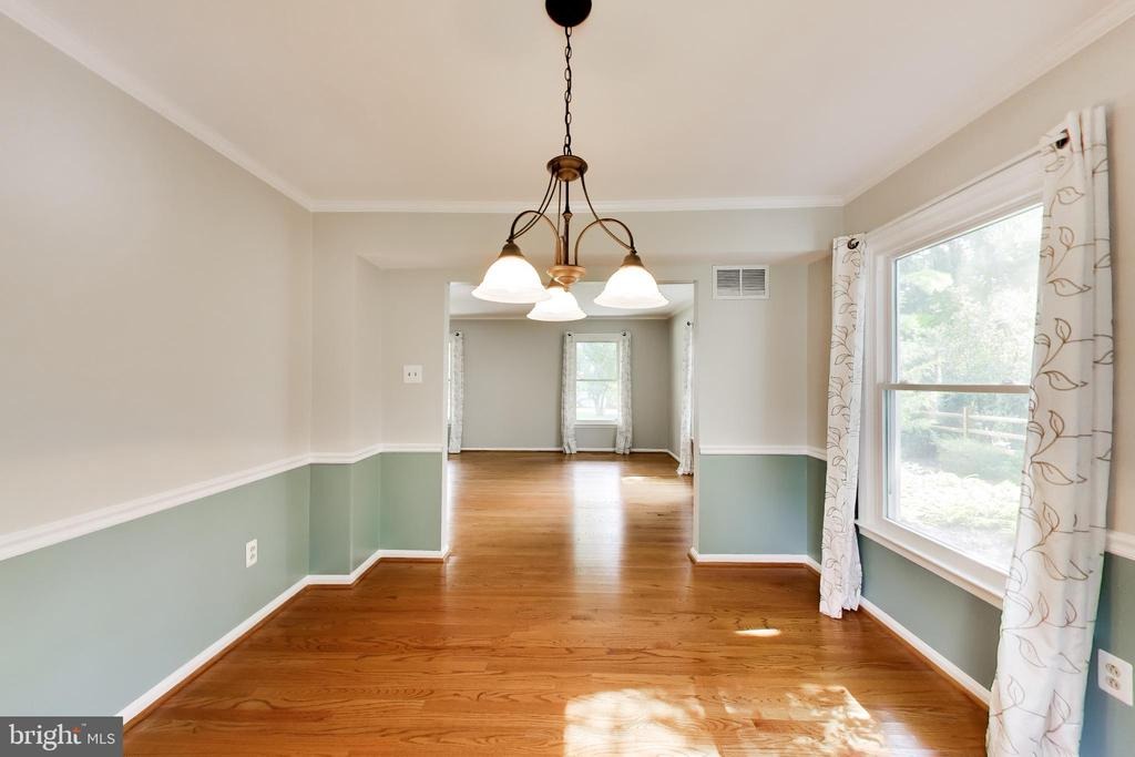 Single Bird Ln, Columbia, MD 21046