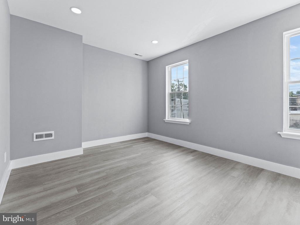 6th St, Darby, PA 19023