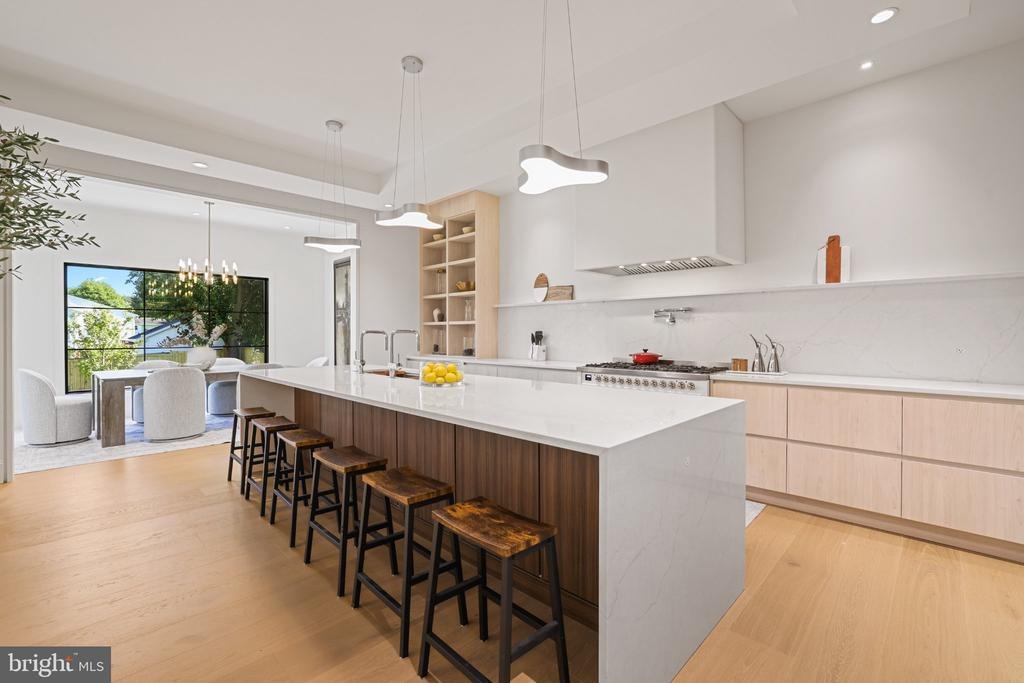 Magarity Rd, Falls Church, VA 22043