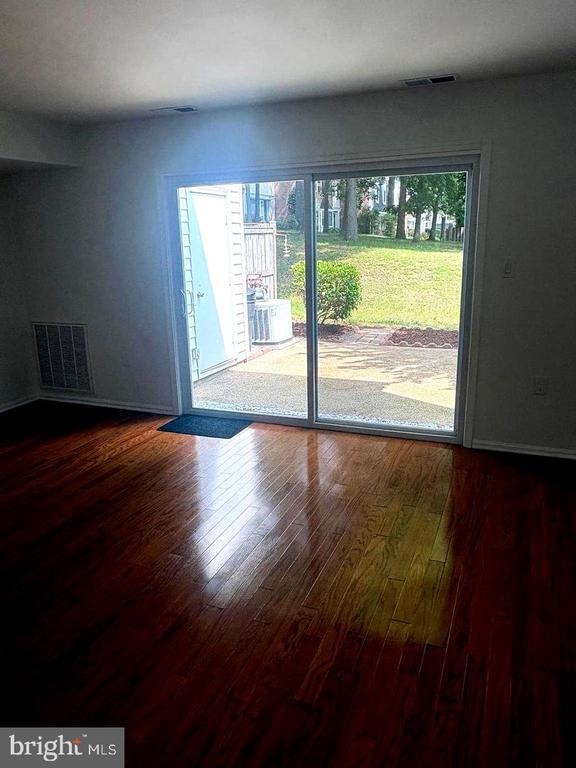 Azalea Dr, Rockville, MD 20850 #1