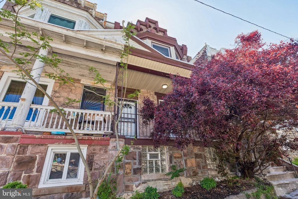 Ross St, Philadelphia, PA 19144 #1