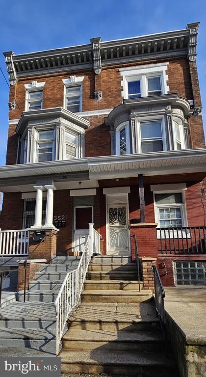 21st St, Philadelphia, PA 19140