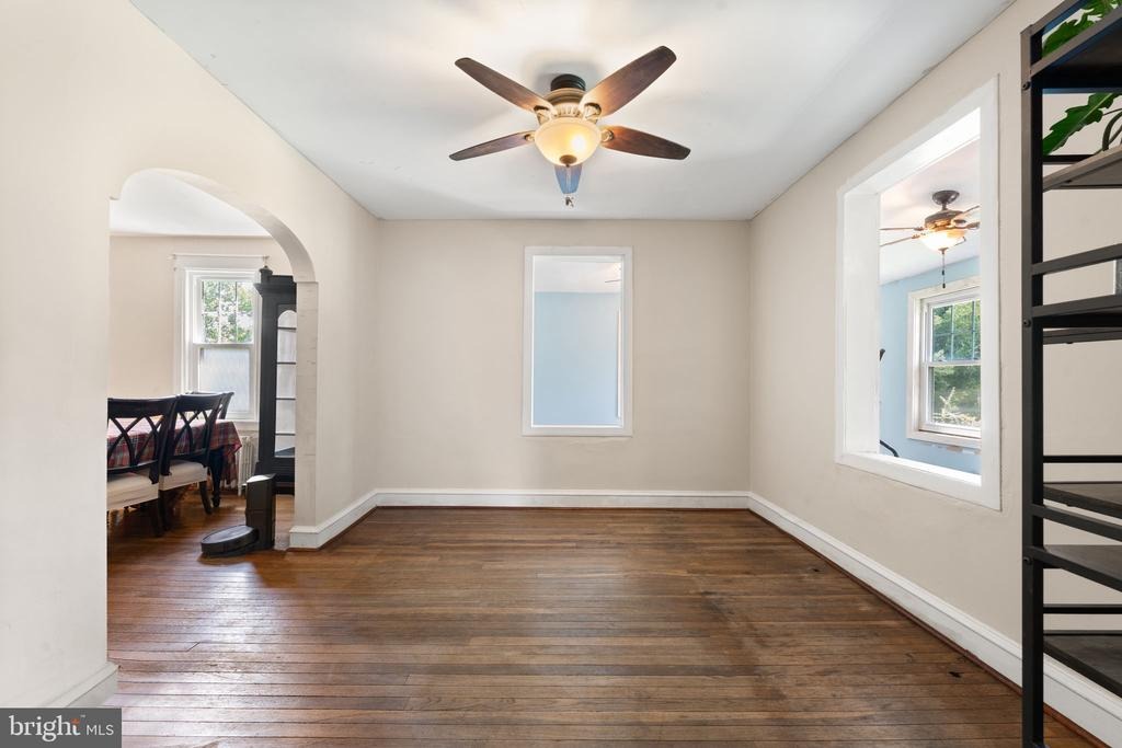 Oak Ave, Sharon Hill, PA 19079 #1