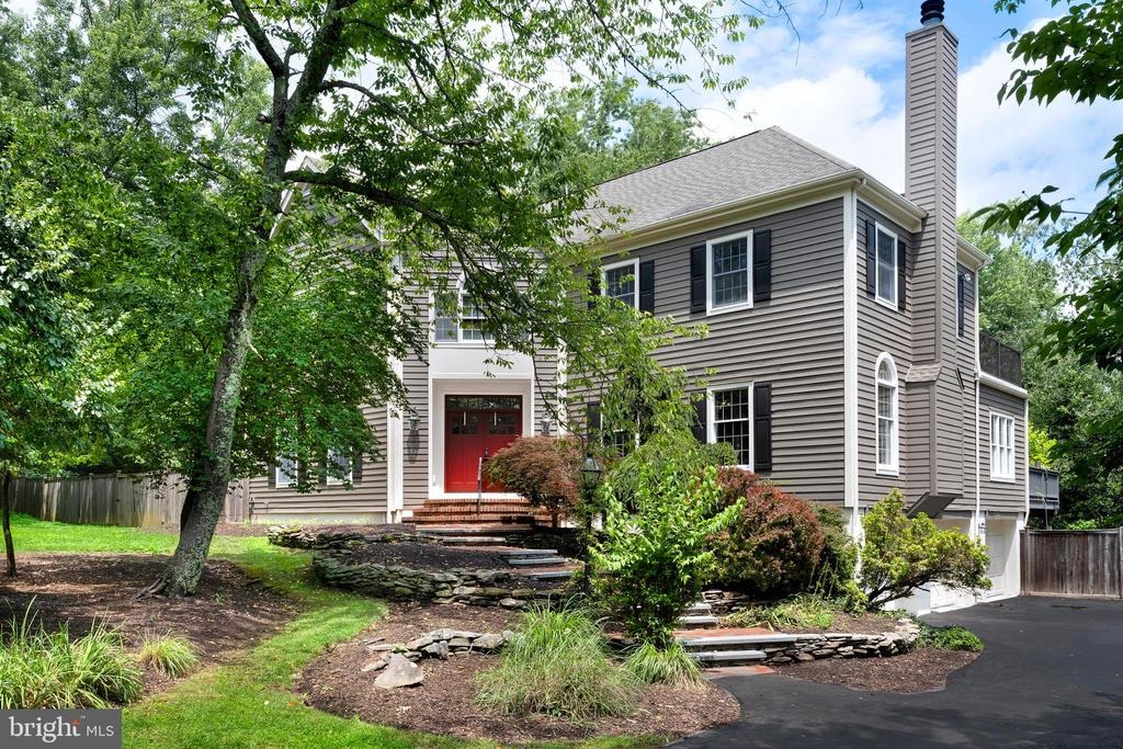 Michael Way, Pennington, NJ 08534