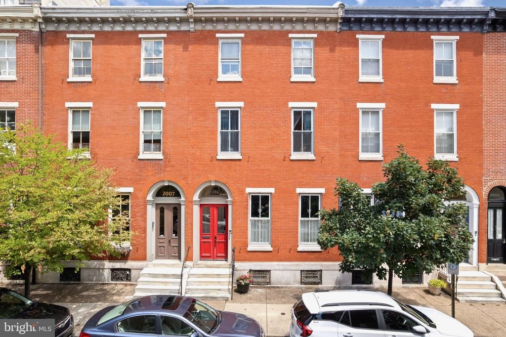 Wallace St, Philadelphia, PA 19130