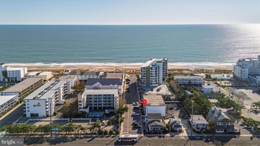 35th St, Ocean City, MD 21842