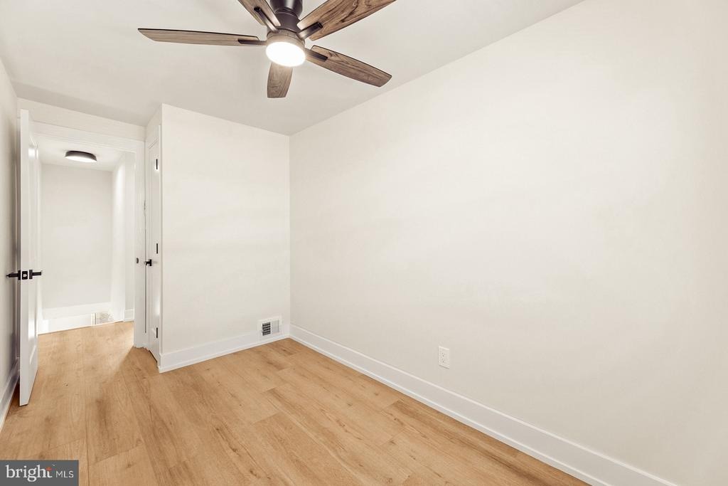 Anchor St, Philadelphia, PA 19120 #1