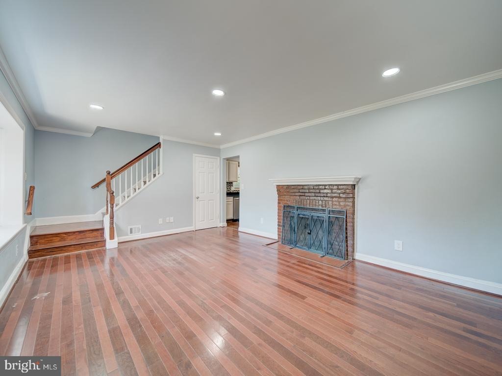 Fleming St, Alexandria, VA 22306 #1