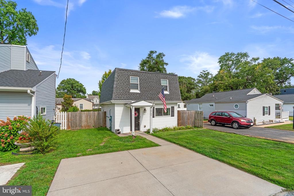 Elkridge Dr, Edgewater, MD 21037 #1
