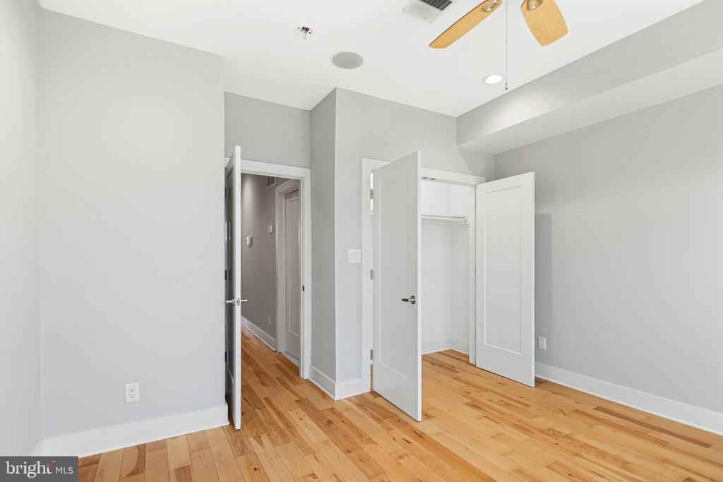 Tasker St, Philadelphia, PA 19145 #1