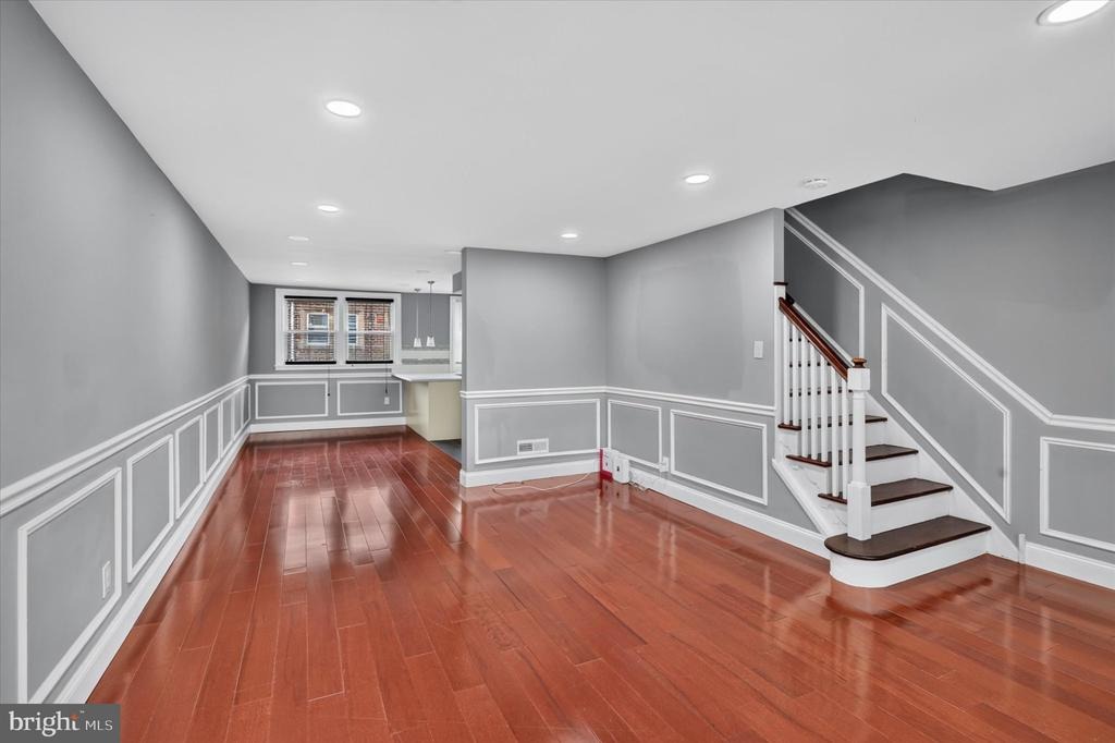 Shelmire Ave, Philadelphia, PA 19136