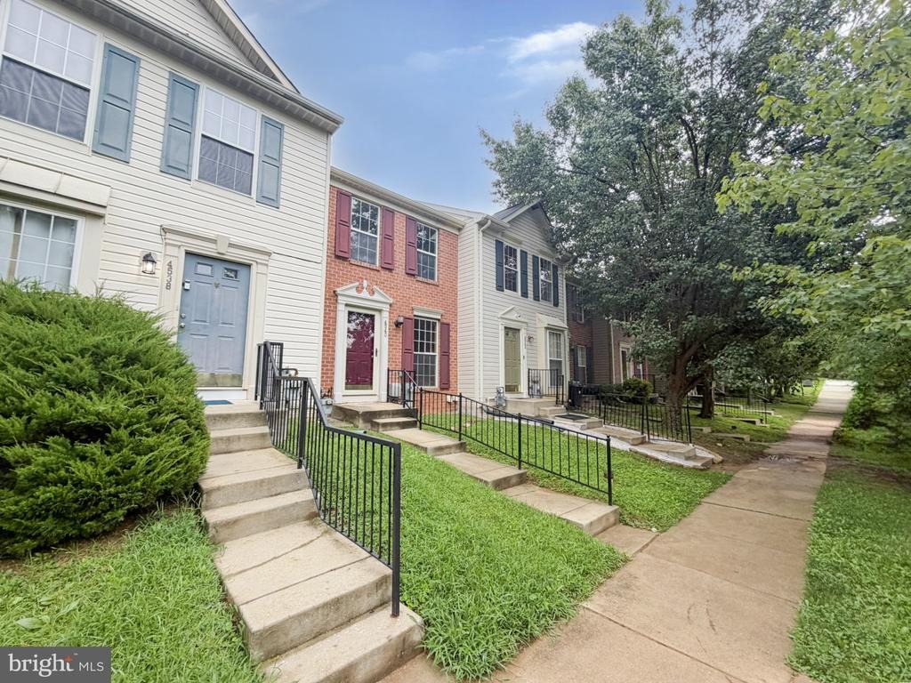 Vermeer Ct, Owings Mills, MD 21117 #1
