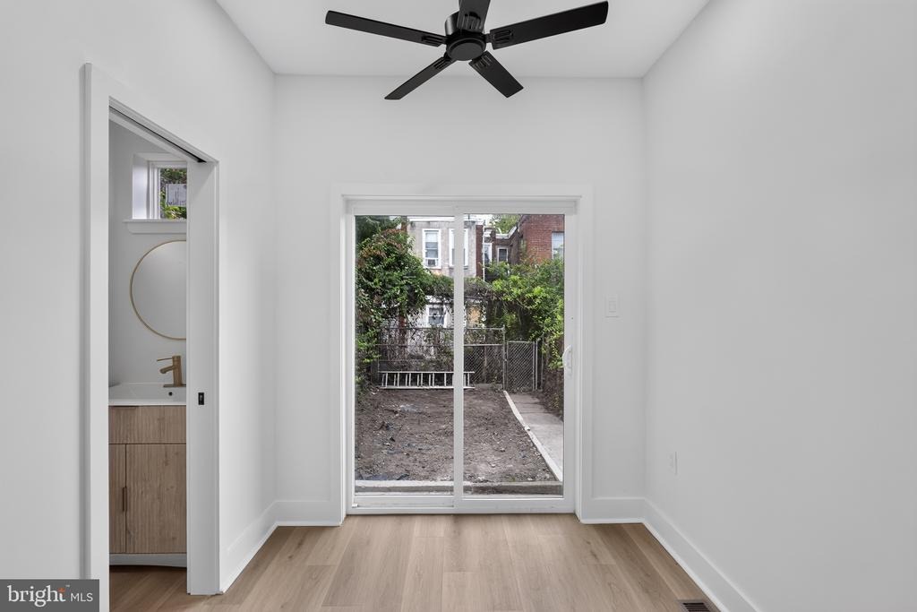 Taylor St, Philadelphia, PA 19132 #1