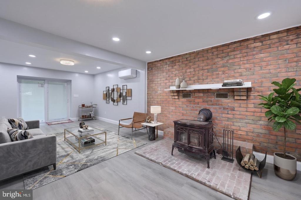 Edenbridge Rd, York, PA 17402 #1