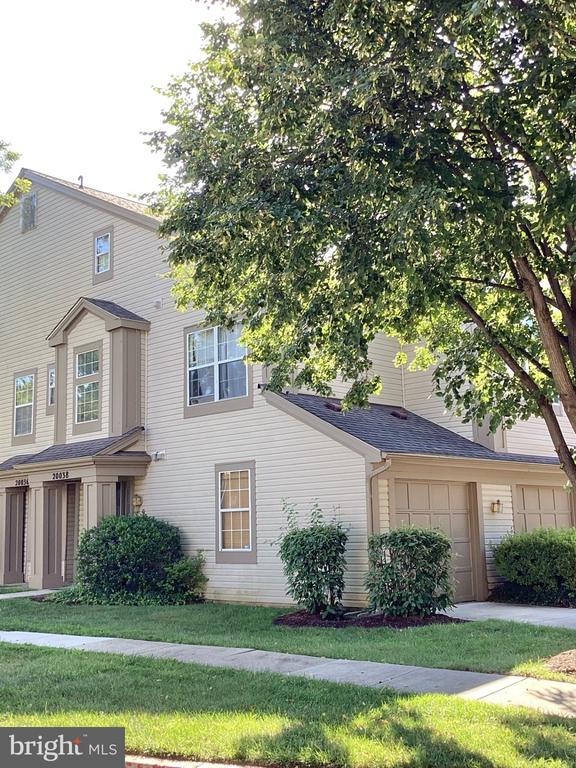 Gateshead Cir, Germantown, MD 20876