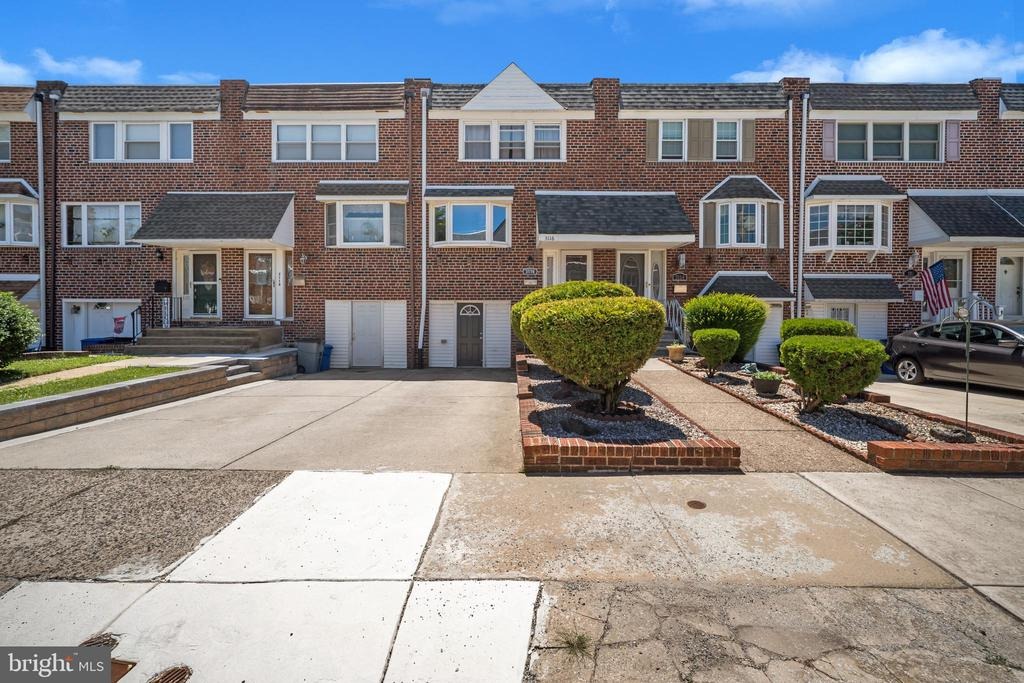 Holly Rd, Philadelphia, PA 19154