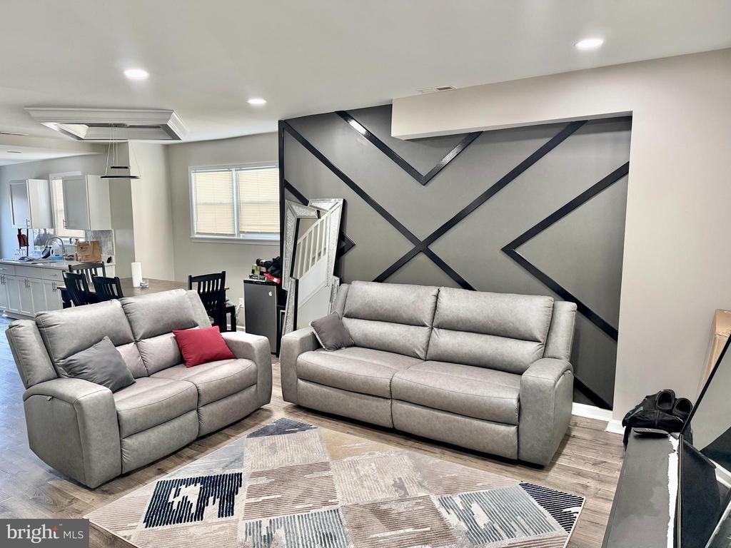 Bland Ave, Baltimore, MD 21215