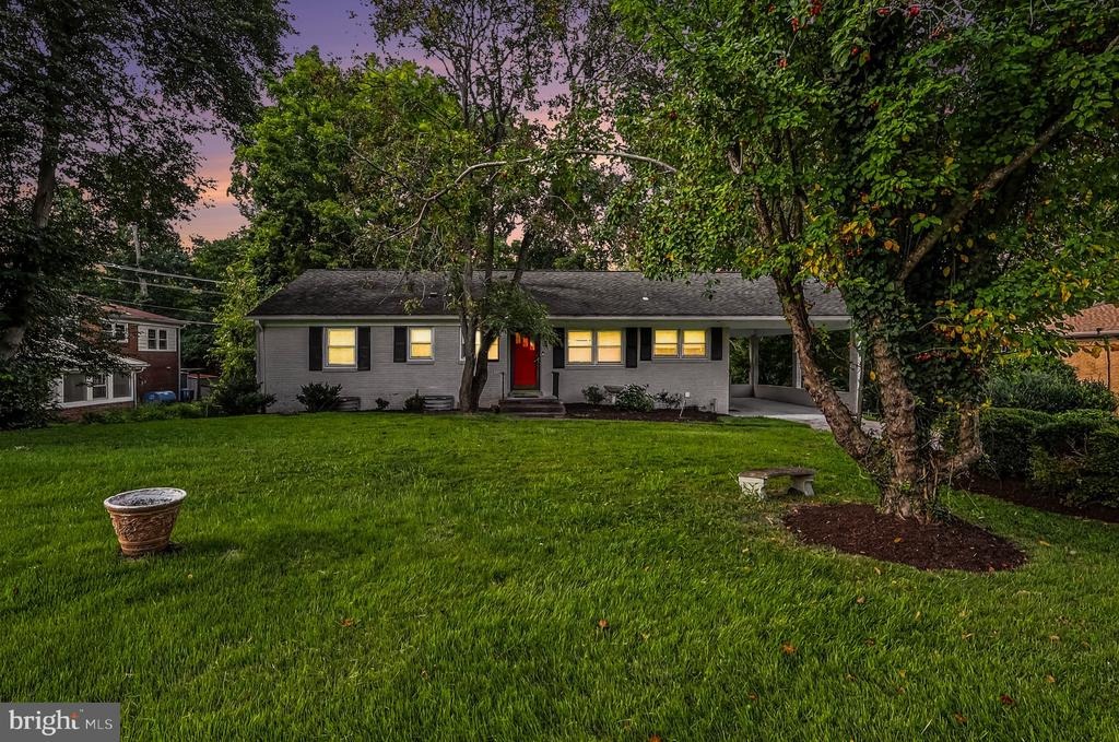 Duvall St, Fairfax, VA 22031