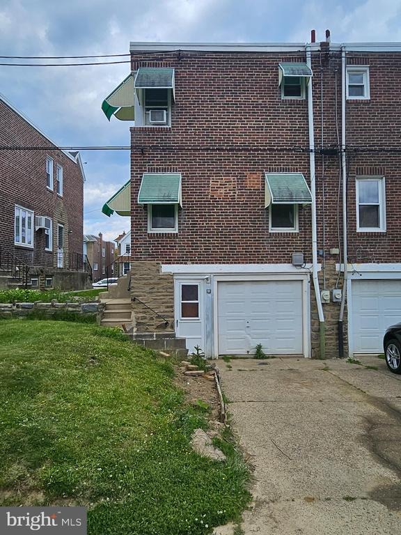 Guilford St, Philadelphia, PA 19152