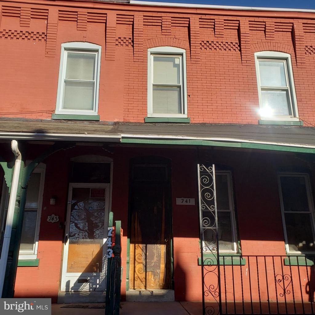 38th St, Philadelphia, PA 19104