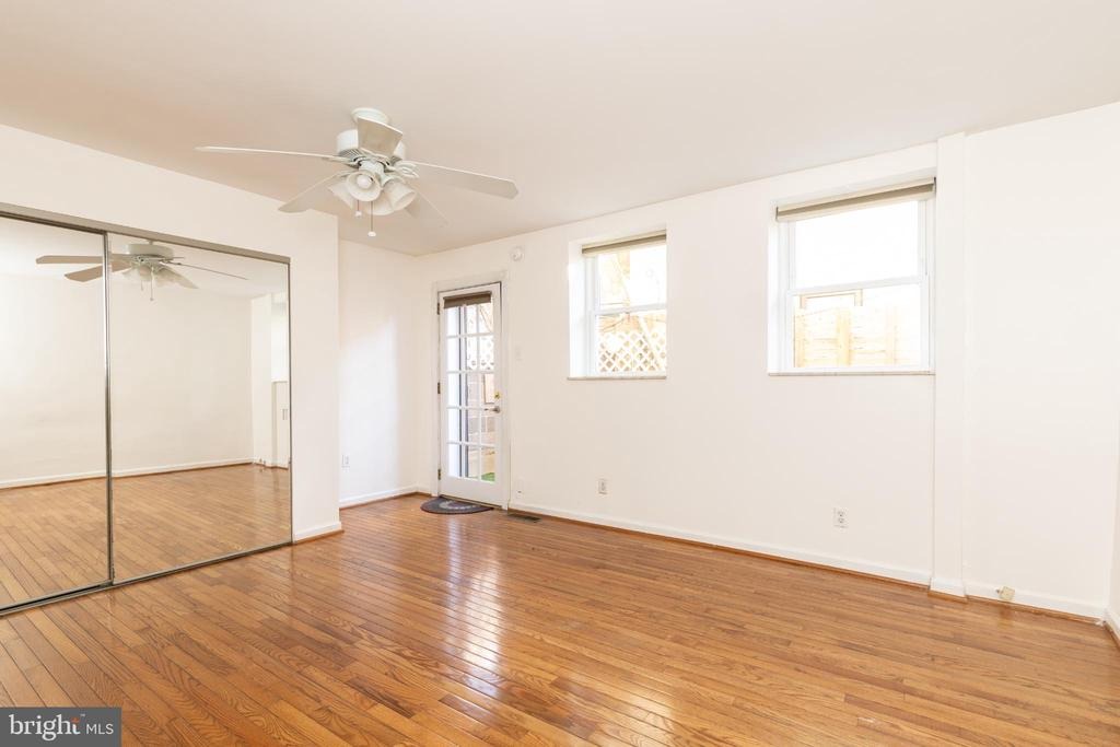 Mountain St, Philadelphia, PA 19148 #1