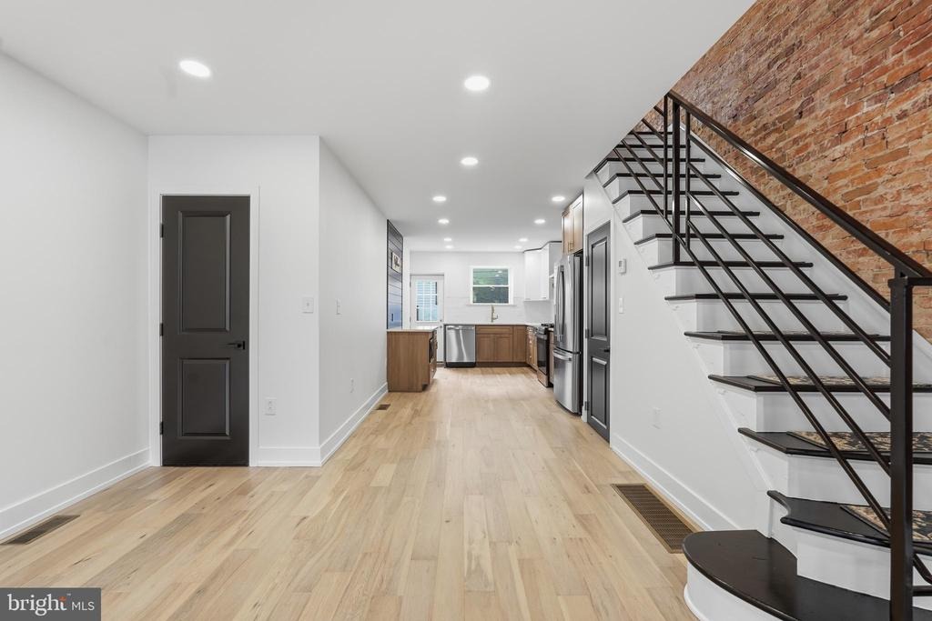 Mifflin St, Philadelphia, PA 19148 #1