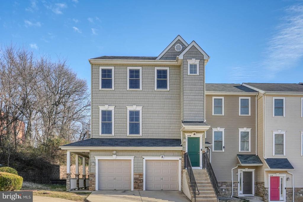 Woodcrest Dr, Washington, DC 20032 #1
