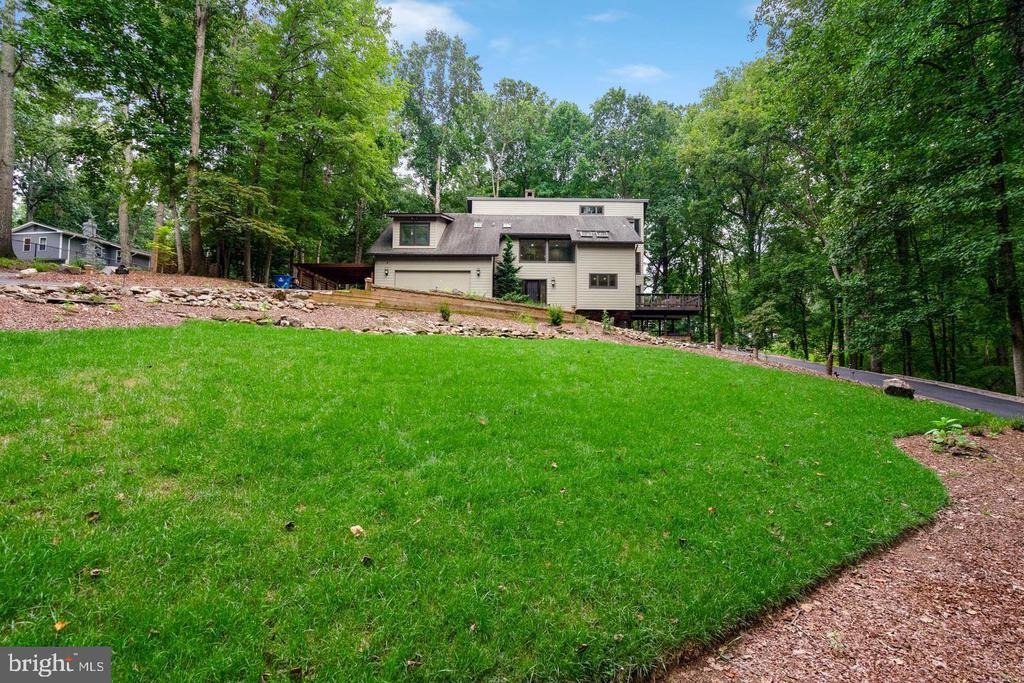 Lawyers Rd, Vienna, VA 22181 #1