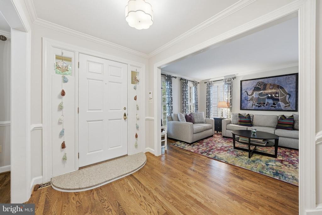 26th St, Arlington, VA 22202 #1