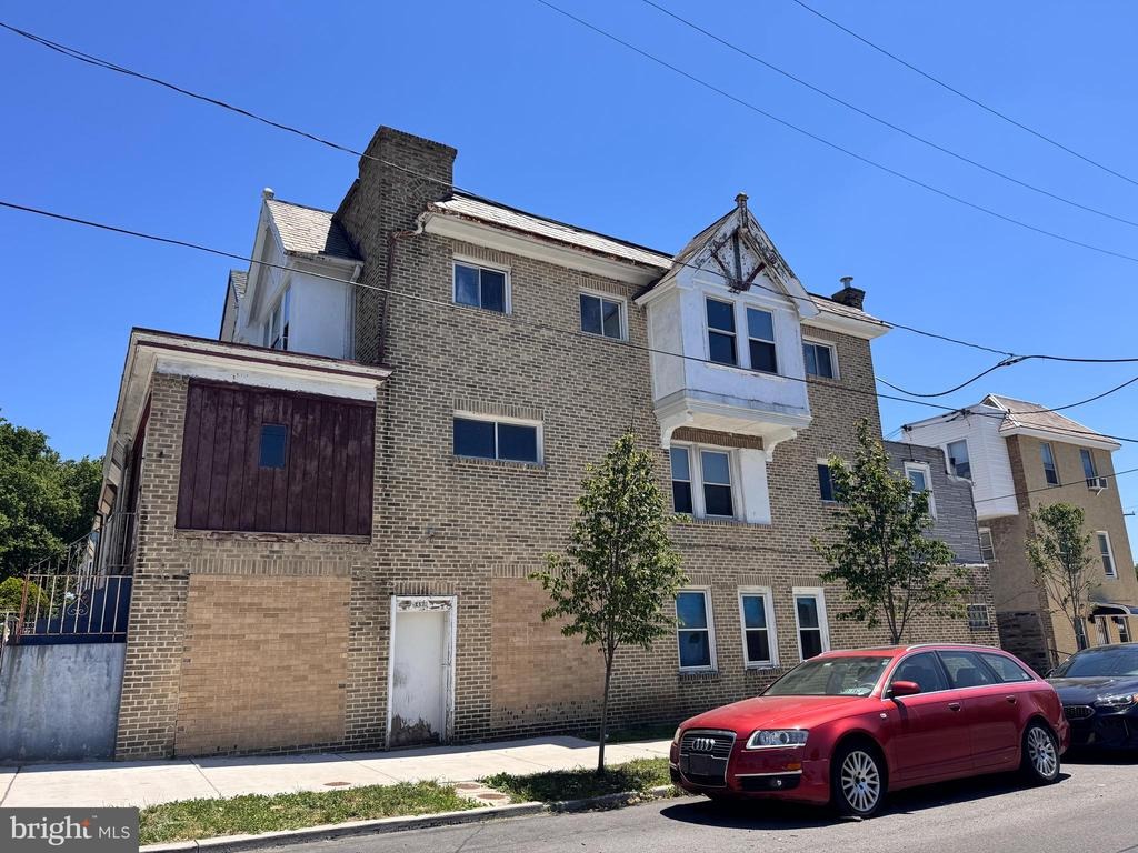 Morse St, Philadelphia, PA 19131 #1