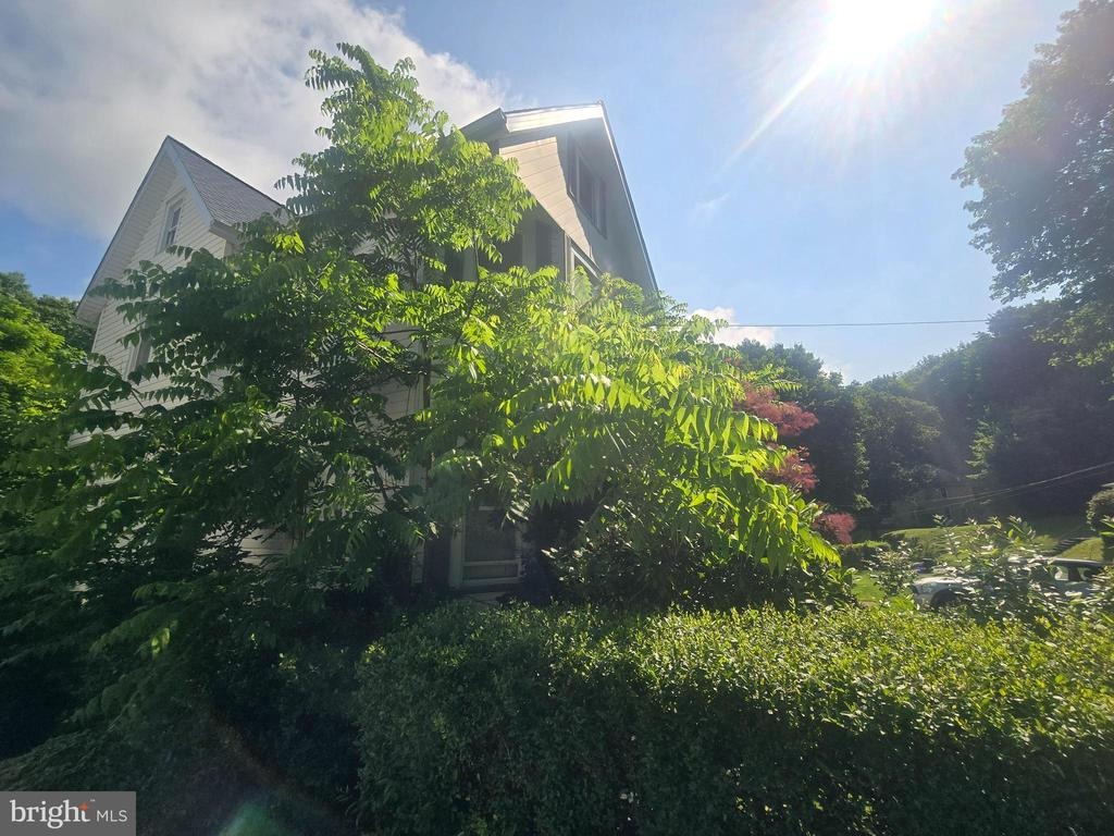4th St, Oil City, PA 16301 #1