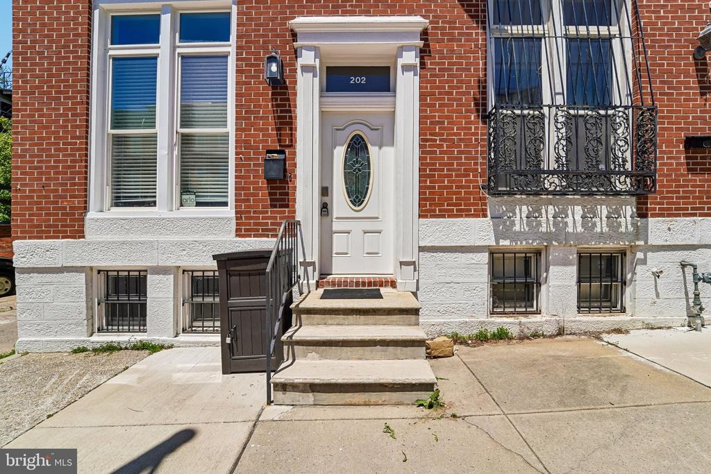 Lafayette Ave, Baltimore, MD 21202 #1