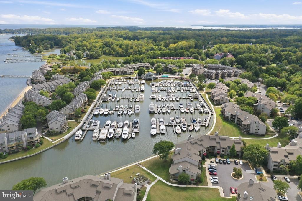Chesapeake Harbour Dr, Annapolis, MD 21403