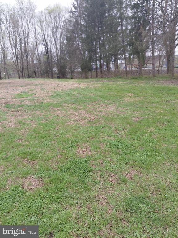 Pepsi Ln, Petersburg, WV 26847