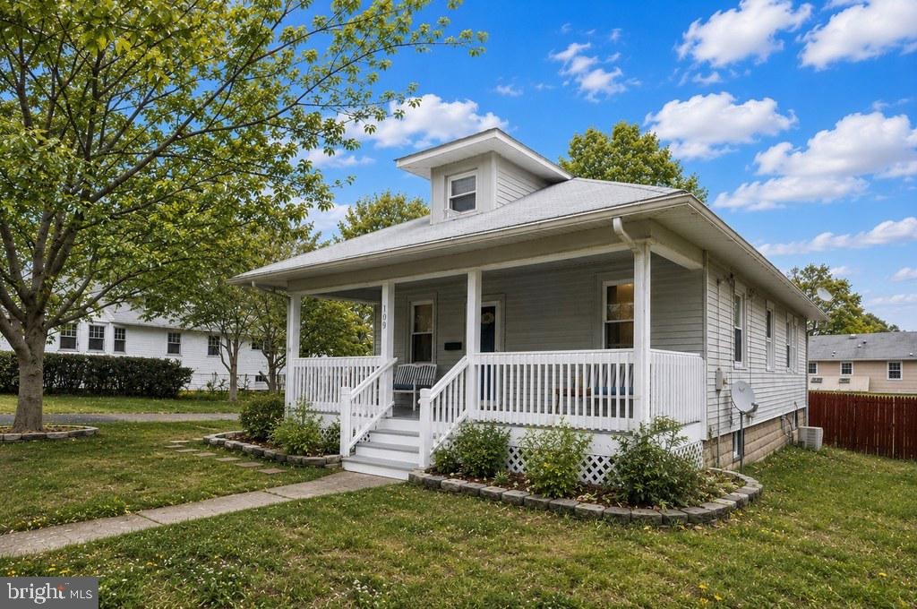 Cedar Ave, Maple Shade, NJ 08052