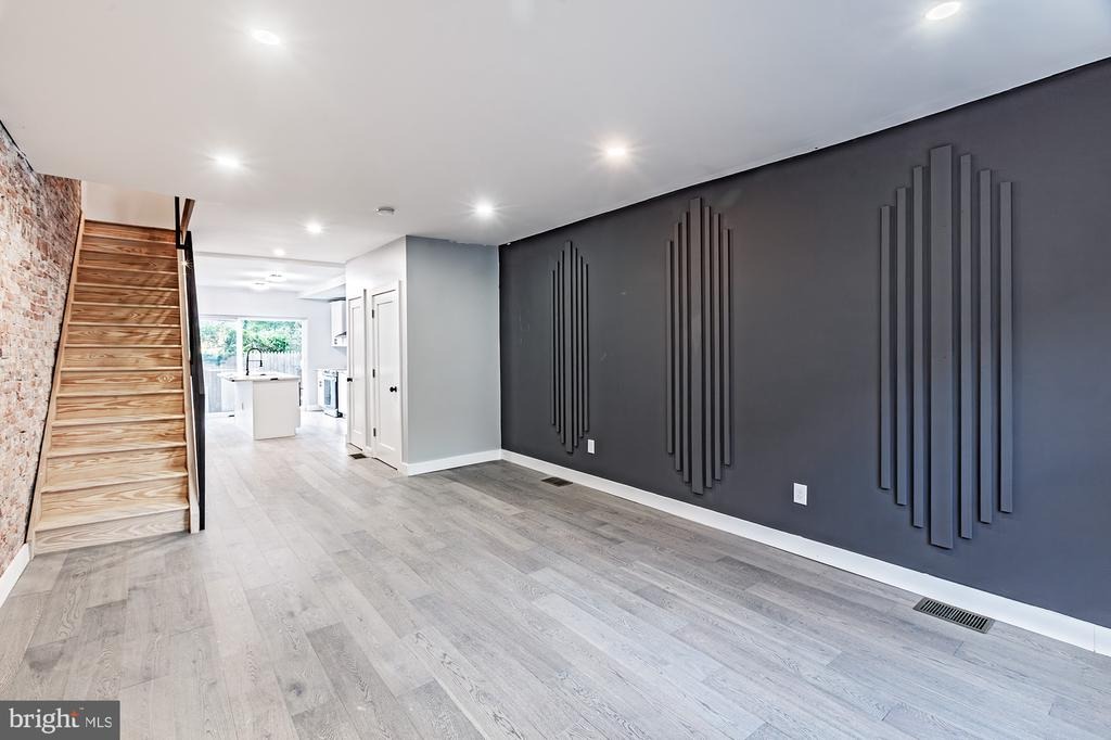 Myrtlewood St, Philadelphia, PA 19121 #1