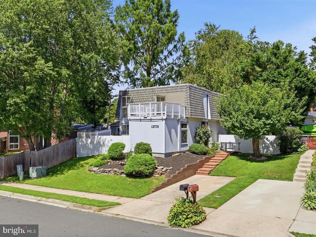 Torrington St, Woodbridge, VA 22192