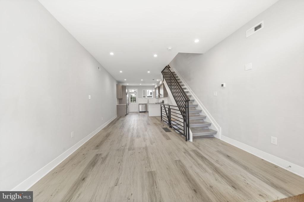 Marston St, Philadelphia, PA 19121