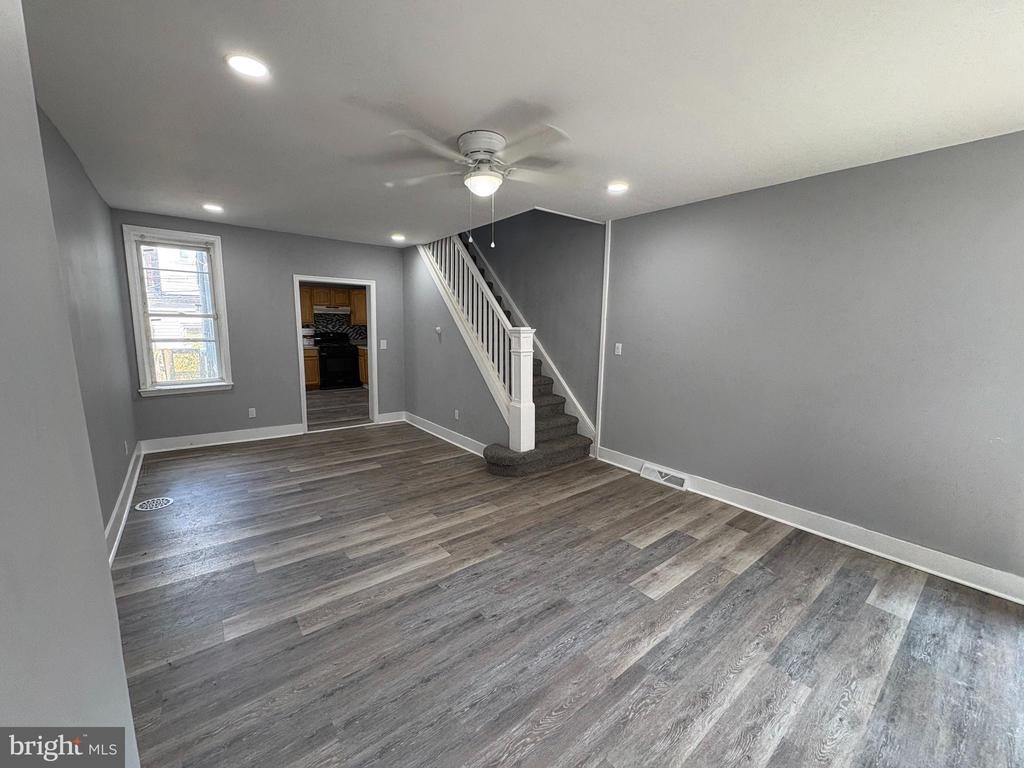 Joyce St, Philadelphia, PA 19134 #1