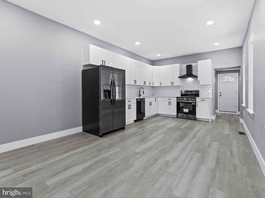 6th St, Darby, PA 19023 #1
