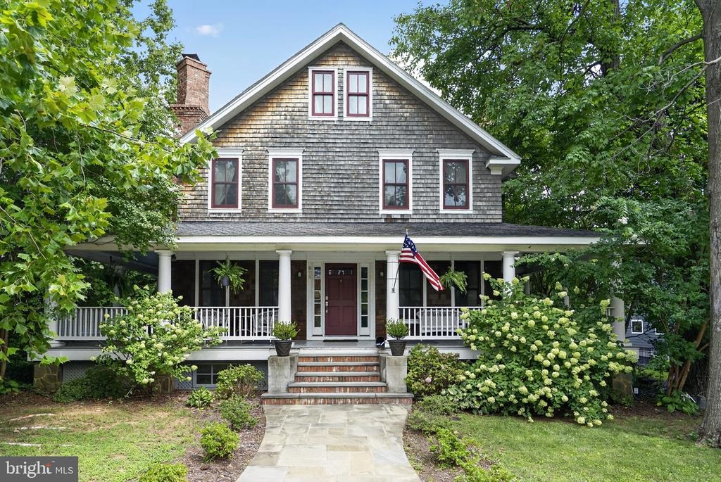 Cleveland St, Arlington, VA 22201 #1