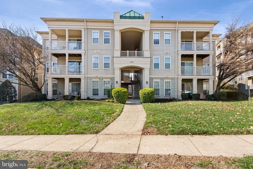 Gardenview Loop, Woodbridge, VA 22191
