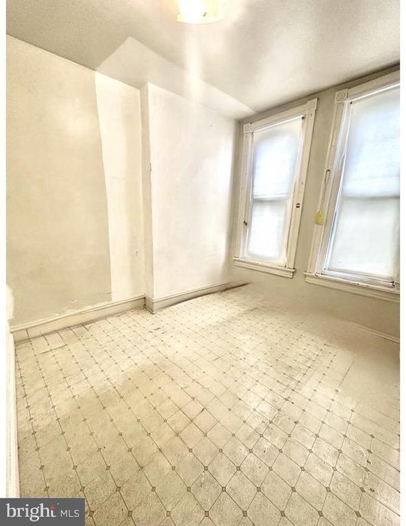 Philip St, Philadelphia, PA 19140 #1