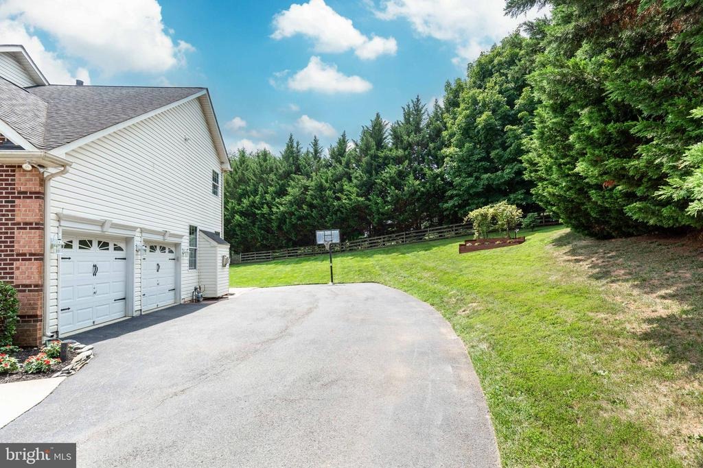 Downhill Dr, Westminster, MD 21157 #1